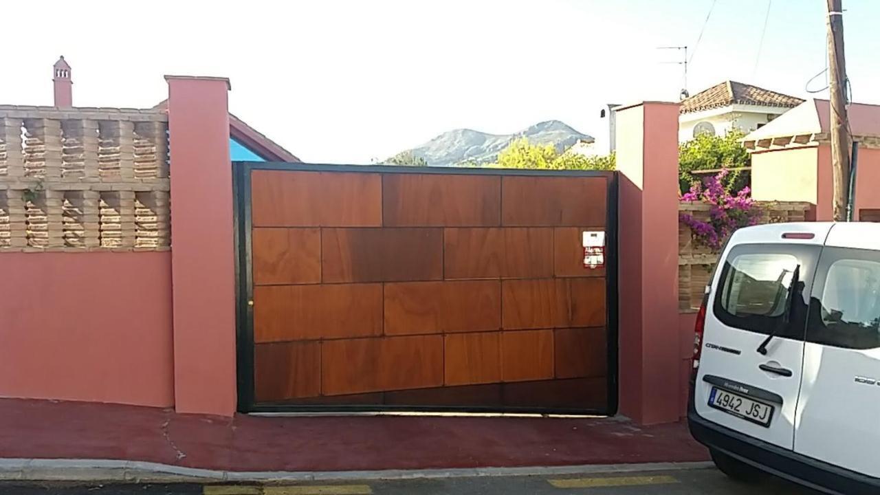 Holiday home Holidays2malaga Candado House Pool & Garden *